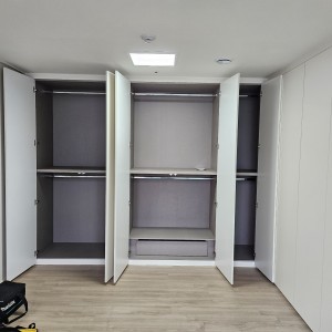 latest image